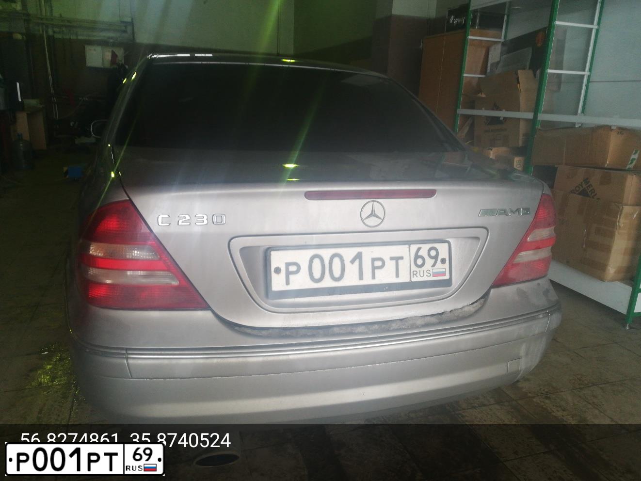 Фото автомобиля MERCEDES C-KLASSE, 2005 — госномер Р001РТ69. Цвет: СВЕТЛО-СЕРЫЙ