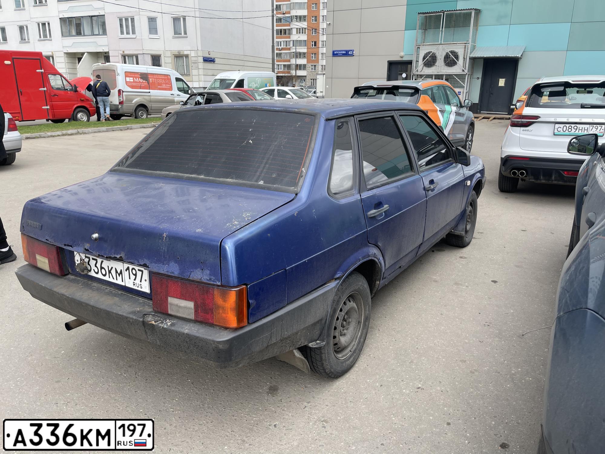 Фото автомобиля LADA 2109 SAMARA, 2004 — госномер А336КМ197. Цвет: СИНИЙ ЯРКИЙ