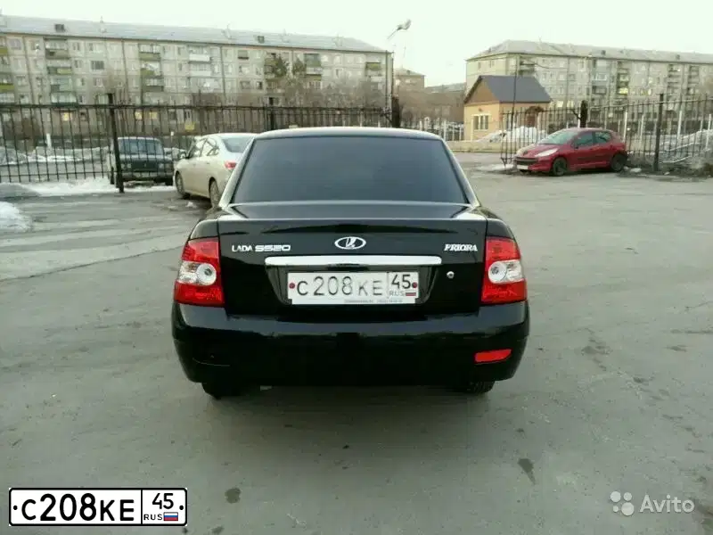 Фото автомобиля LADA 2170 PRIORA, 2009 — госномер С208КЕ45. Цвет: Сине-Черный