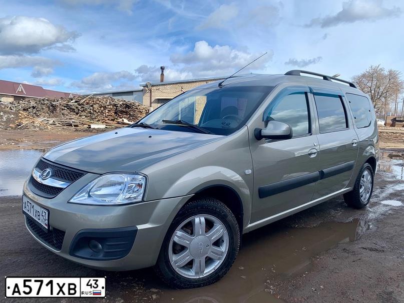 Фото автомобиля LADA LARGUS, 2012 — госномер А571ХВ43. Цвет: СЕРО-БЕЖЕВЫЙ