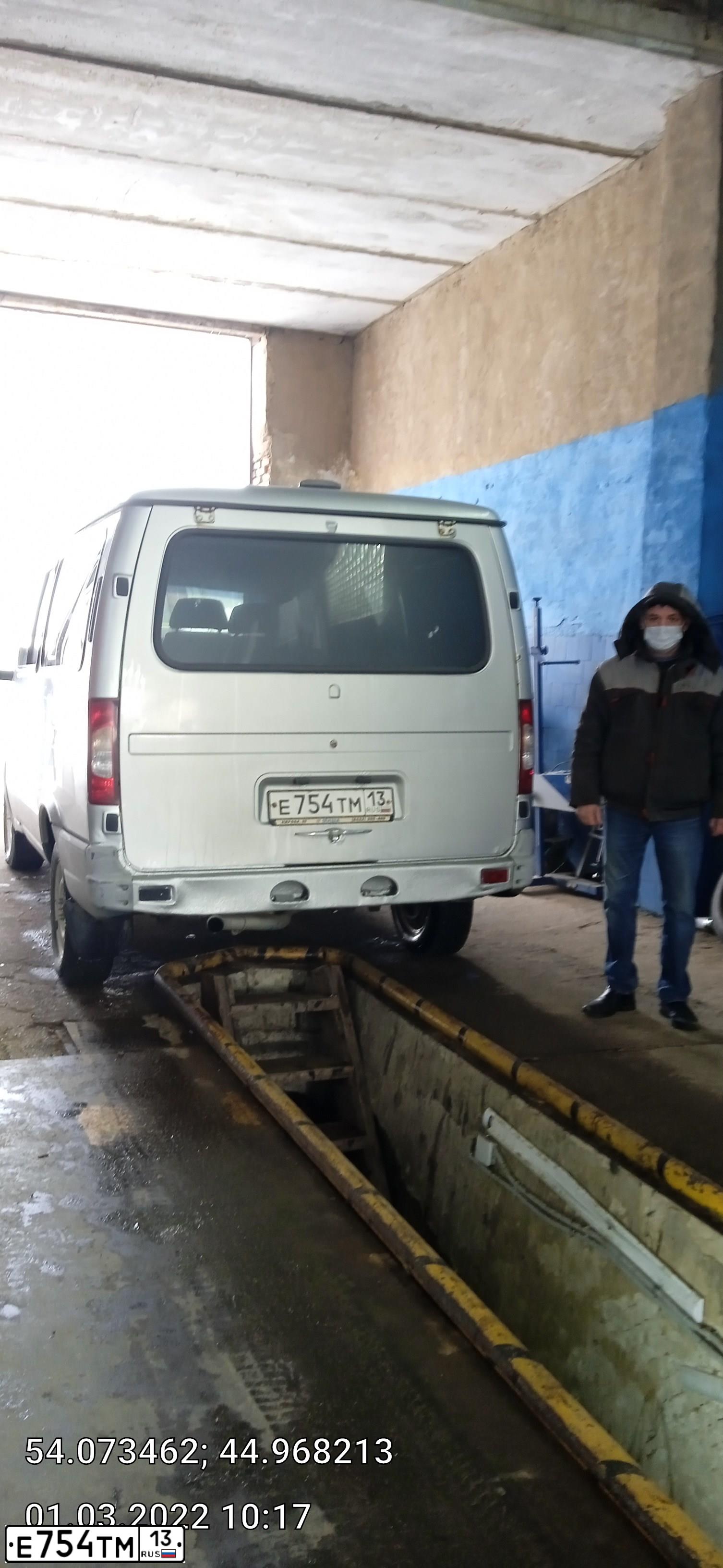 Фото автомобиля GAZ 2217 SOBOL, 2007 — госномер Е754ТМ13. Цвет: БУРАН