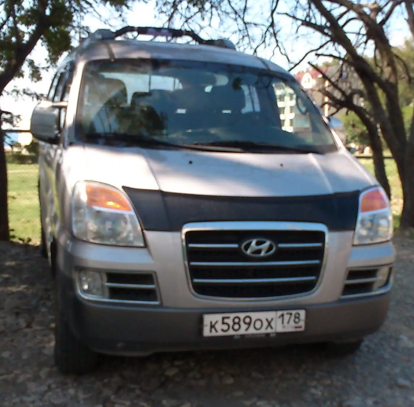 Фото автомобиля HYUNDAI H-1, 2007 — госномер М310РЕ198