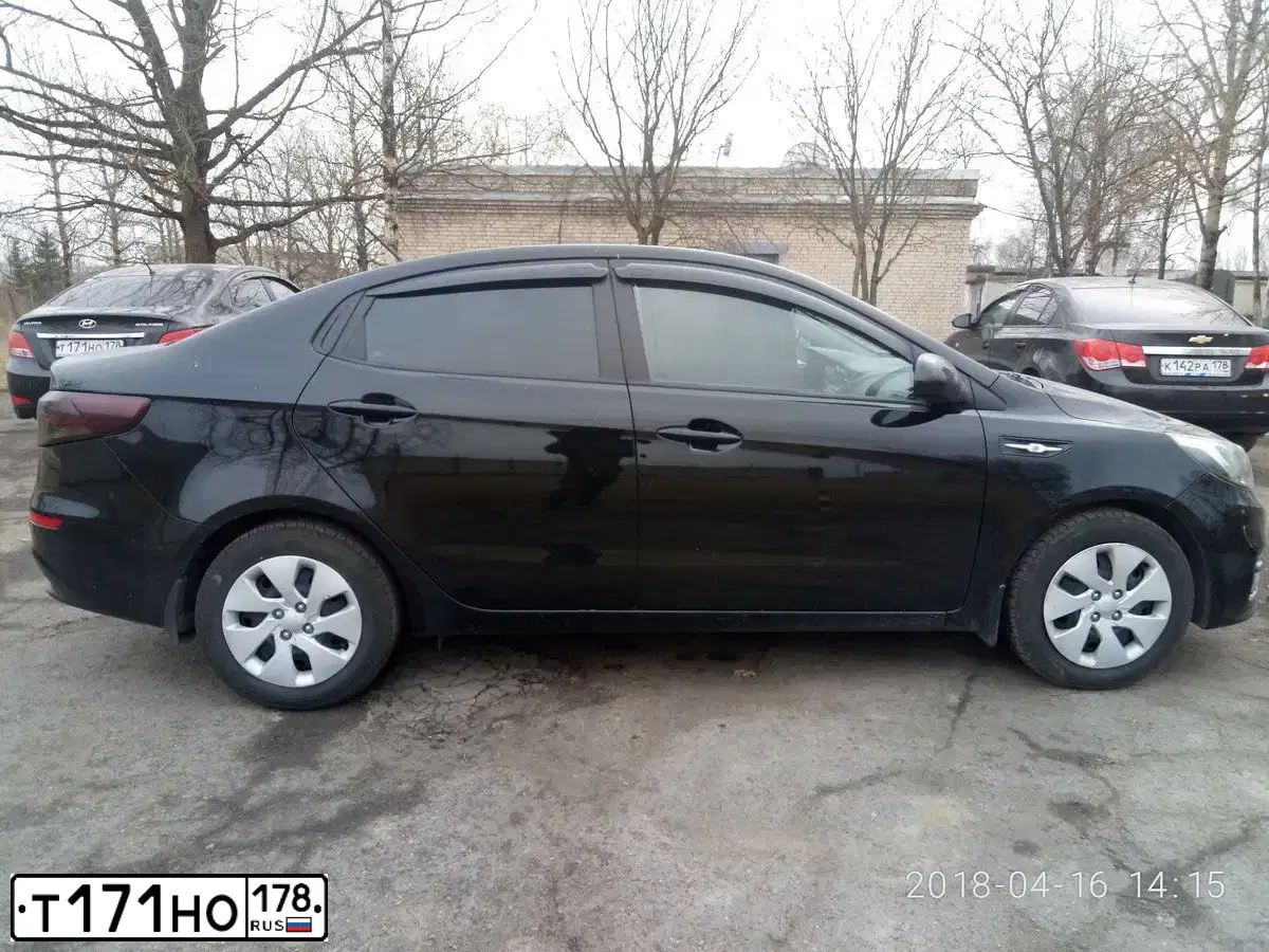 Фото автомобиля HYUNDAI SOLARIS, 2015 — госномер О669СУ60. Цвет: ЧЕРНЫЙ