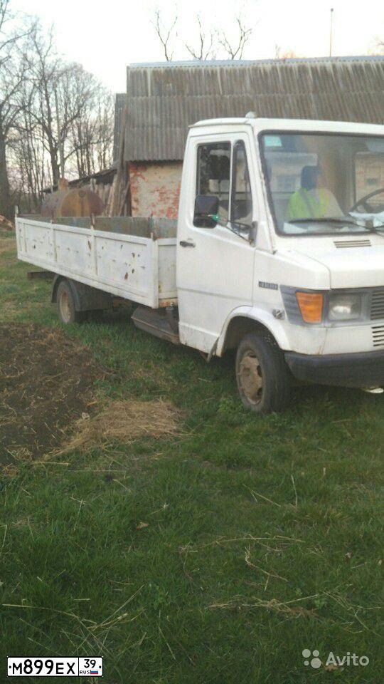 Фото автомобиля MERCEDES SPRINTER, 1994 — госномер М899ЕХ39. Цвет: Белый