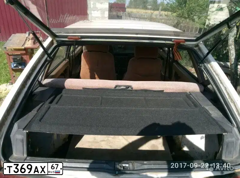 Фото автомобиля ВАЗ 2109, 1988 — госномер М582ХВ35. Цвет: Белый