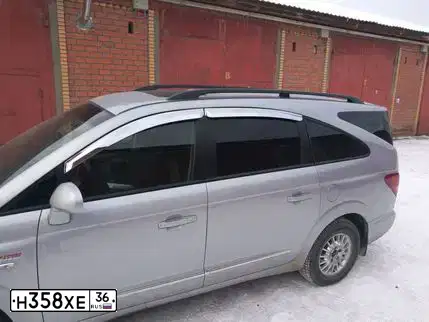 Фото автомобиля GAZ Z 3302 GAZEL, 2010 — госномер Н358ХЕ36. Цвет: СЕРЕБРИСТЫЙ