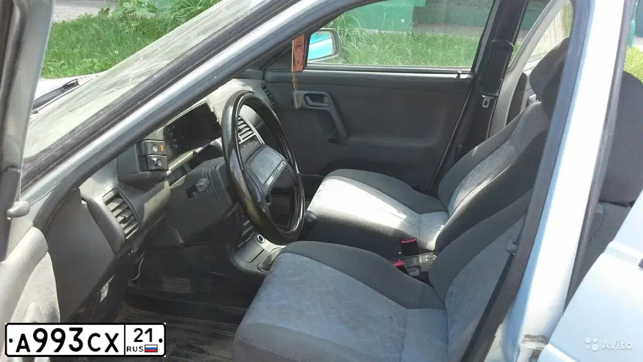Фото автомобиля LADA 2110, 2004 — госномер С531ХА12. Цвет: Серебристо-Желтый