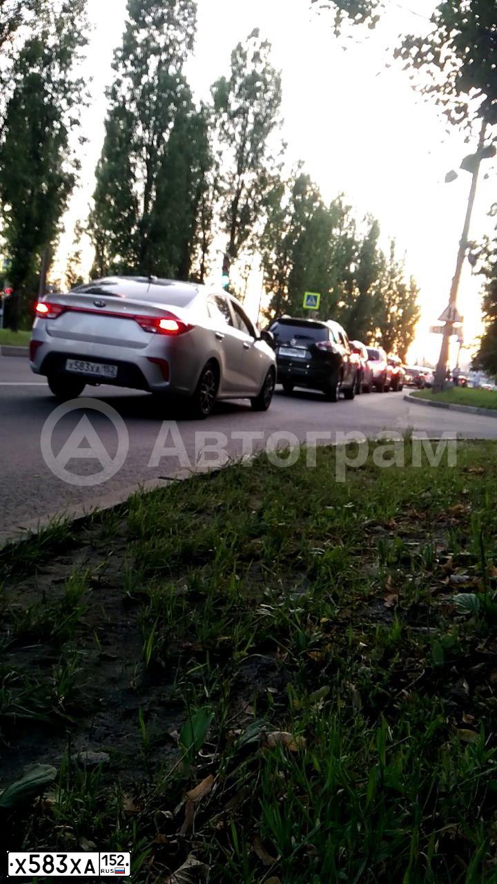 Фото автомобиля NISSAN NOTE, 2008 — госномер Р708ОО163. Цвет: ЧЕРНЫЙ