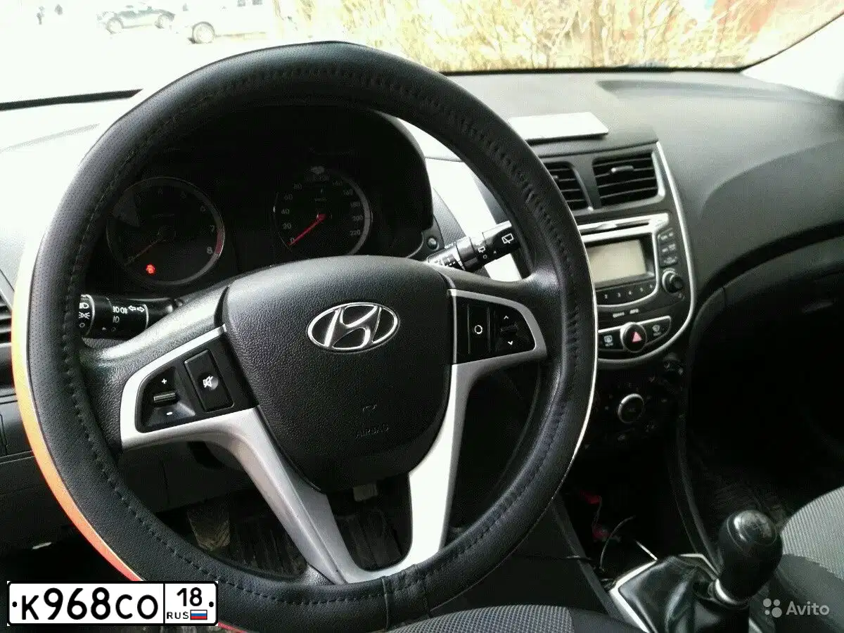 Фото автомобиля HYUNDAI SOLARIS, 2012 — госномер К968СО18. Цвет: ЧЕРНЫЙ