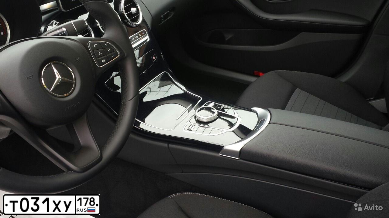 Фото автомобиля MERCEDES C-KLASSE, 2015 — госномер Т031ХУ178. Цвет: ЧЕРНЫЙ