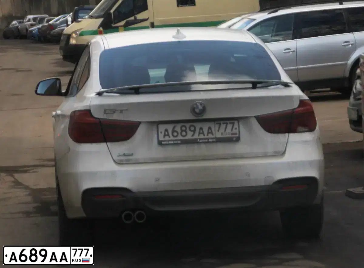 Фото автомобиля BMW 320D, 2016 — госномер Е607УМ69. Цвет: Белый