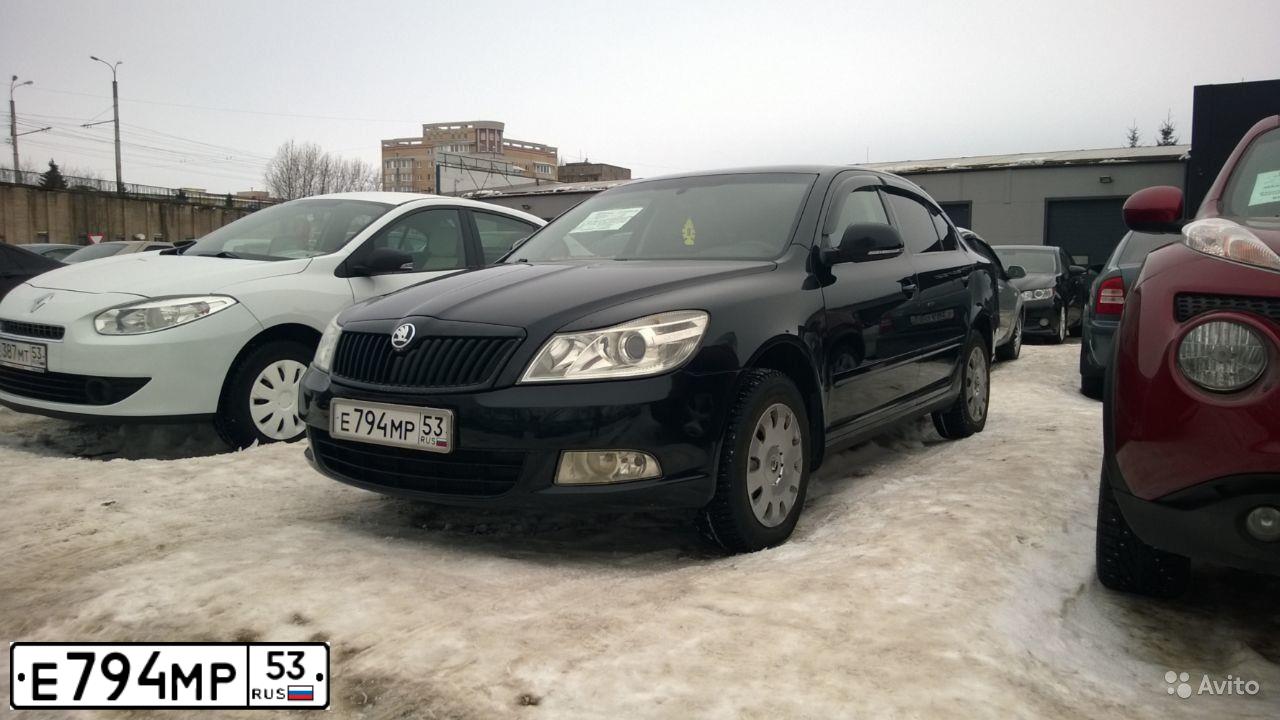 Фото автомобиля SKODA OCTAVIA, 2010 — госномер К797ЕА53. Цвет: ЧЕРНЫЙ