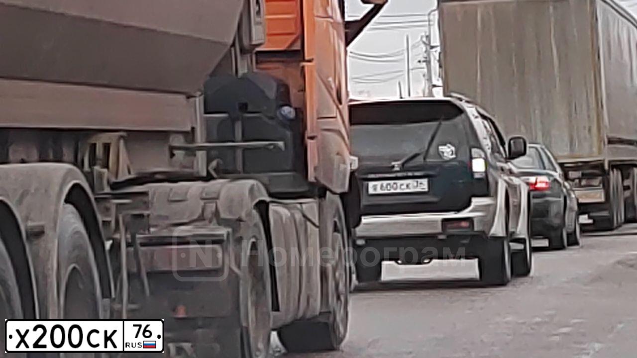 Фото автомобиля UAZ 3303, 1998 — госномер О389ВА44. Цвет: СВЕТЛО-СЕРЫЙ