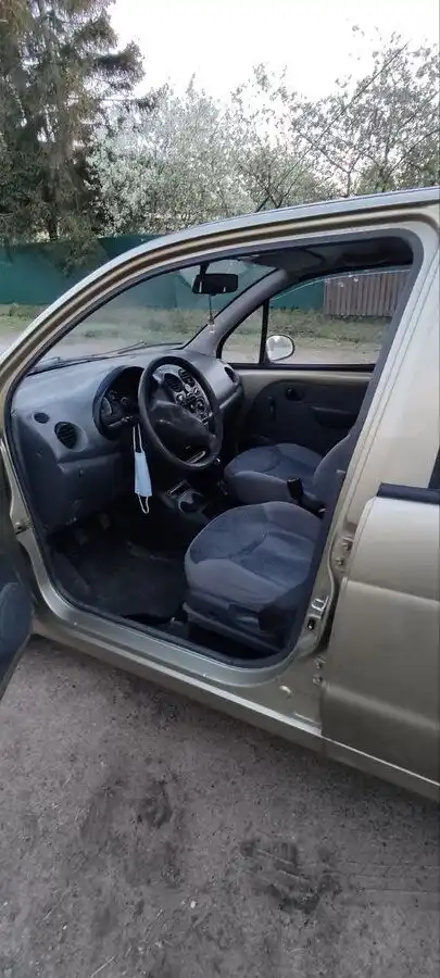 Фото автомобиля DAEWOO MATIZ, 2011 — госномер М062МР198. Цвет: ПЕСОЧНО-БЕЖЕВЫЙ
