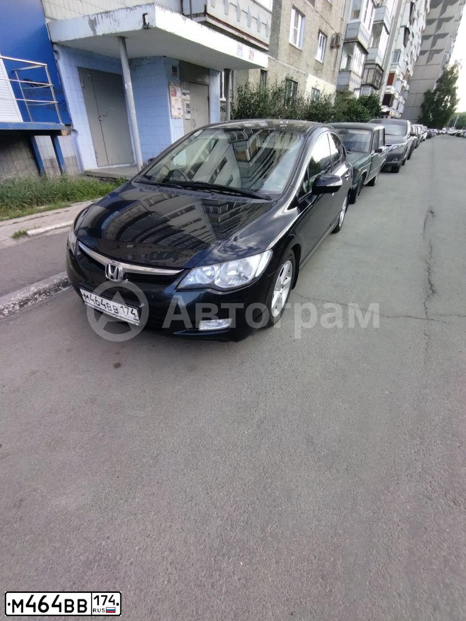 Фото автомобиля HONDA CIVIC, 2007 — госномер М464ВВ174. Цвет: ЧЕРНЫЙ