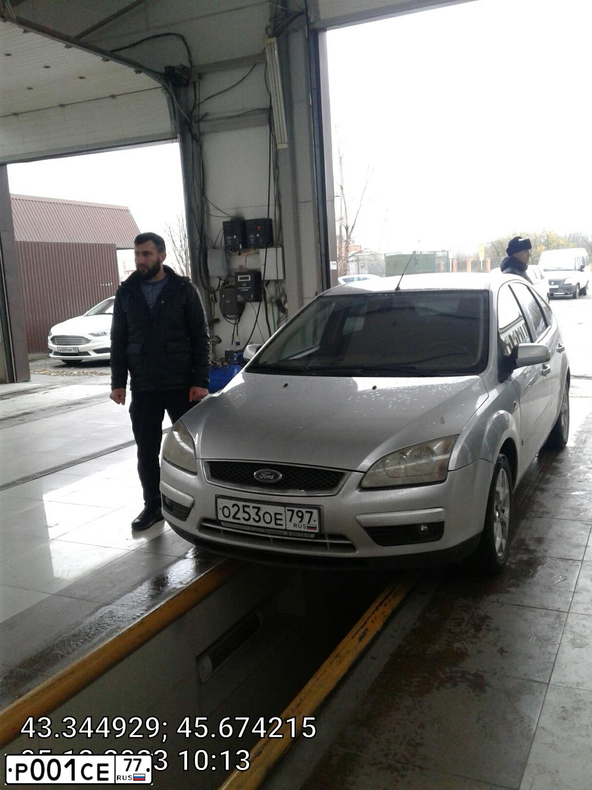 Фото автомобиля BMW 640, 2011 — госномер В029МО07