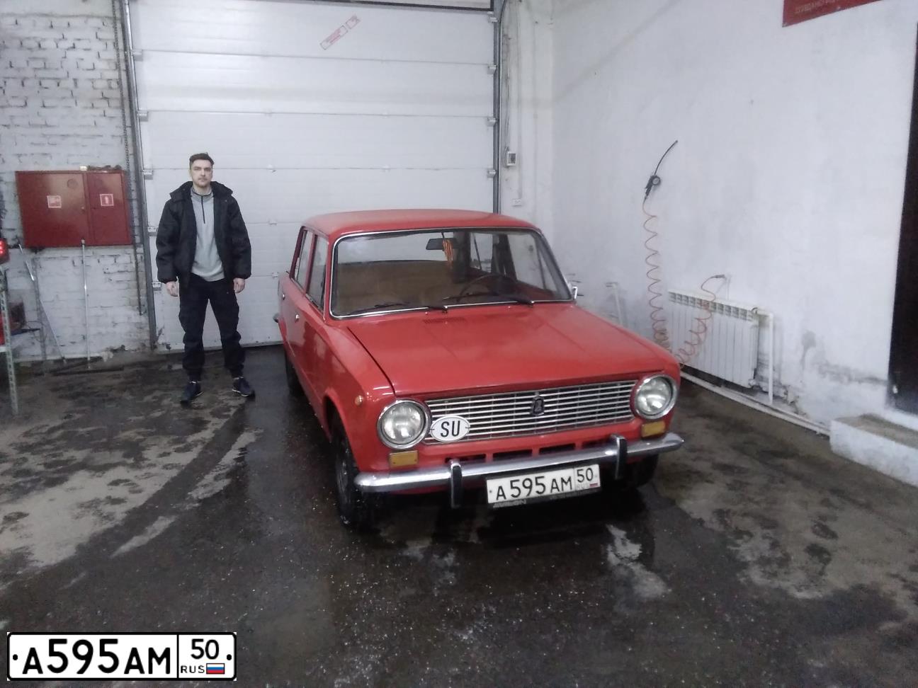 Фото автомобиля TOYOTA ТОЙОТА ЛЕНД КРУЗЕР ПРАДО 150, 2012 — госномер А606НУ190. Цвет: ЧЕРНЫЙ