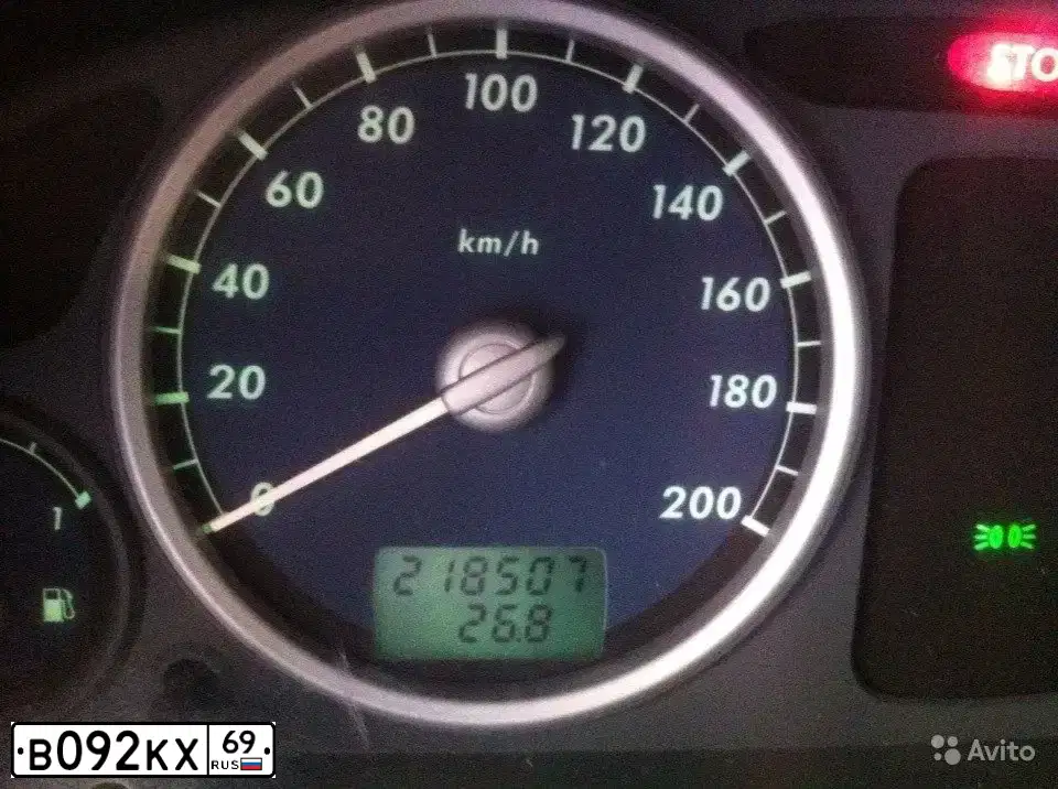 Фото автомобиля GAZ 3110 WOLGA, 2007 — госномер В092КХ69. Цвет: ЛАСВЕГАС