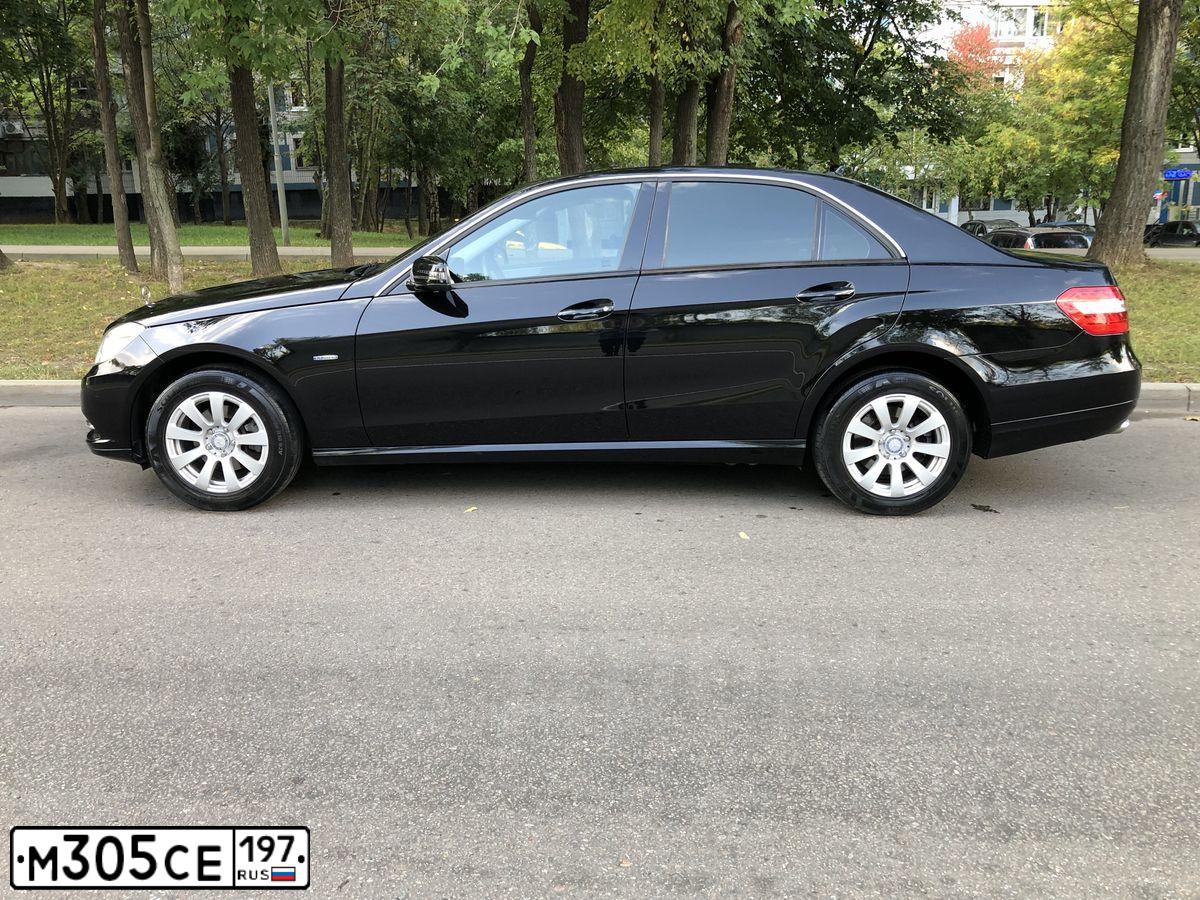 Фото автомобиля MERCEDES-BENZ E-CLASS, 2012 — госномер У471ТЕ797