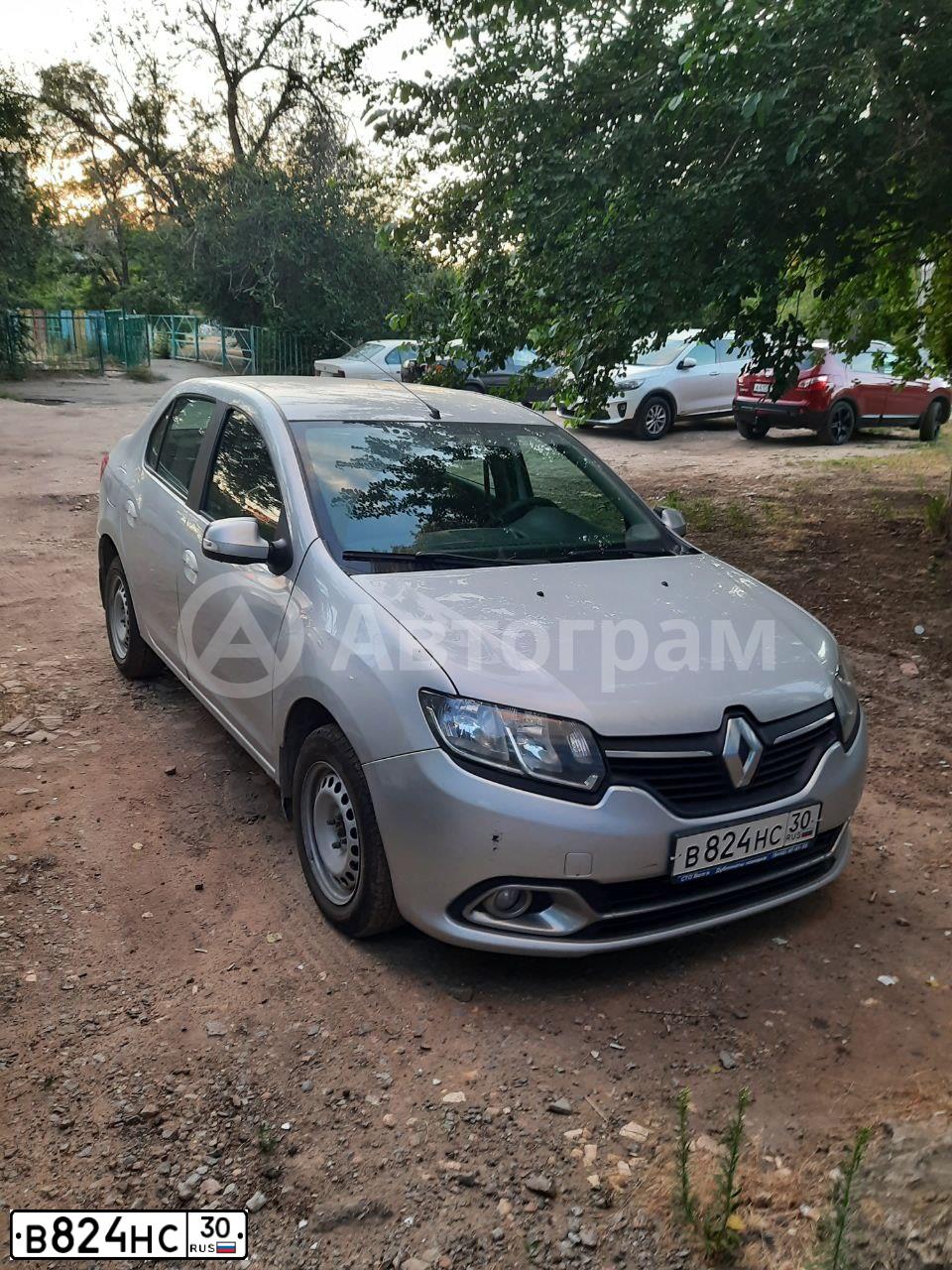 Фото автомобиля RENAULT LOGAN SR, 2014 — госномер В429ЕЕ181. Цвет: СВЕТЛО СЕРЫЙ