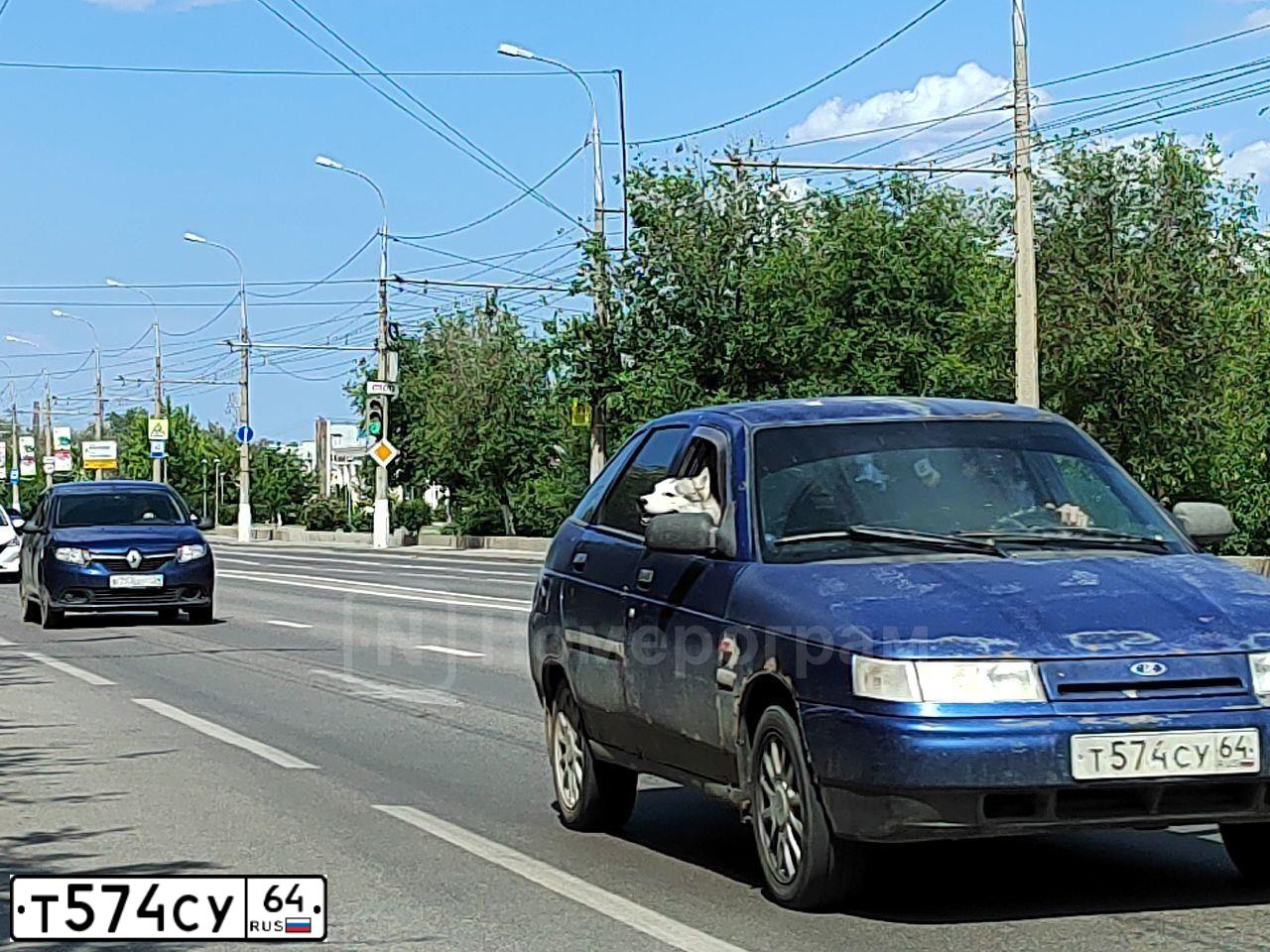 Фото автомобиля LADA 2112, 2003 — госномер О905МК134. Цвет: СЕРЕБРИСТО ЯРКО-СИНИЙ