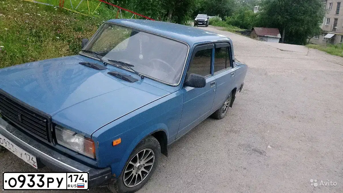 Фото автомобиля LADA 2107, 2007 — госномер Р761ЕН774. Цвет: синий