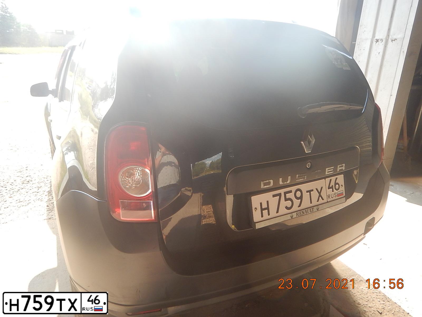 Фото автомобиля RENAULT DUSTER, 2014 — госномер О599РУ46. Цвет: ЧЕРНЫЙ