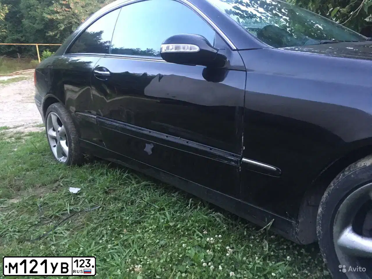 Фото автомобиля MERCEDES-BENZ CLK-CLASS, 2002 — госномер Р774МУ82. Цвет: ЧЕРНЫЙ
