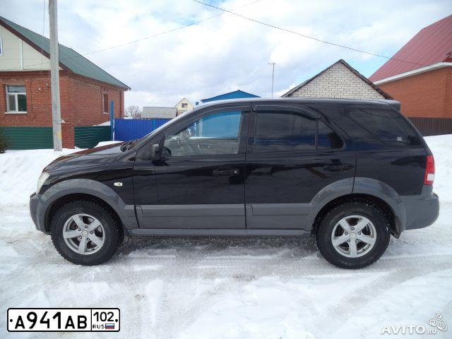 Фото автомобиля KIA SORENTO, 2002 — госномер М088РР02. Цвет: ЧЕРНЫЙ