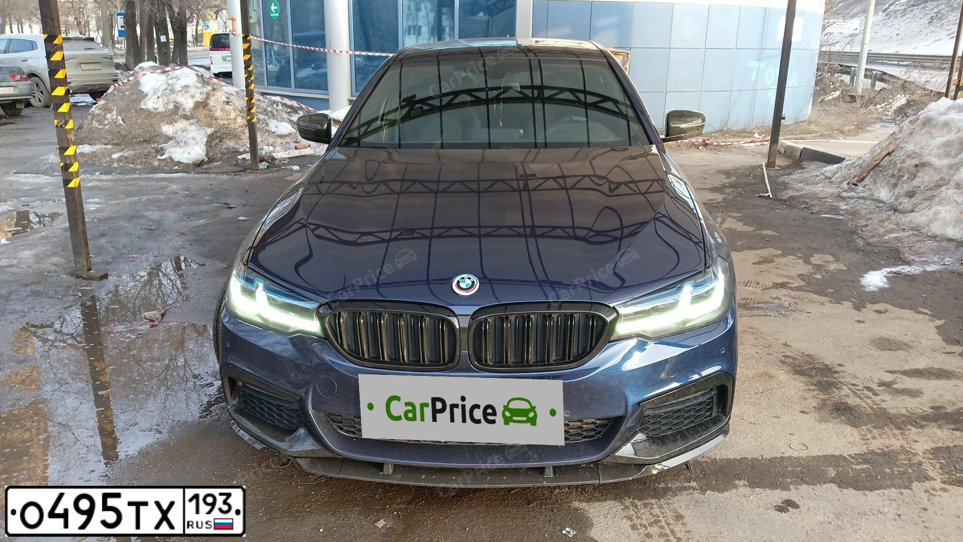 Фото автомобиля BMW 520I, 2019 — госномер Е194АР250. Цвет: синий