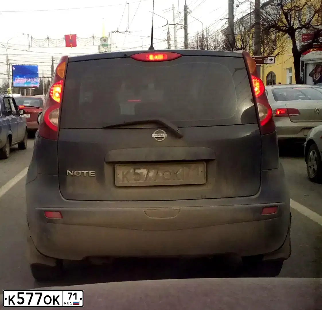 Фото автомобиля NISSAN NOTE, 2010 — госномер У851КН71. Цвет: ТЕМНО-СИНИЙ