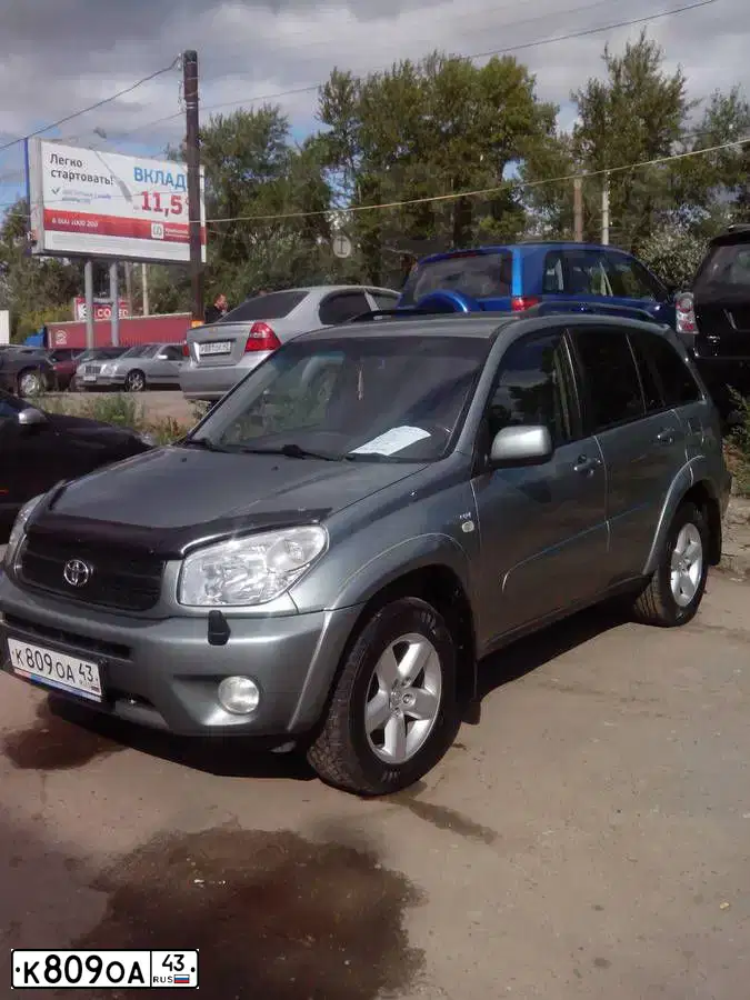 Фото автомобиля TOYOTA RAV4, 2004 — госномер Н326ОХ43. Цвет: СВЕТЛО-ЗЕЛЕНЫЙ