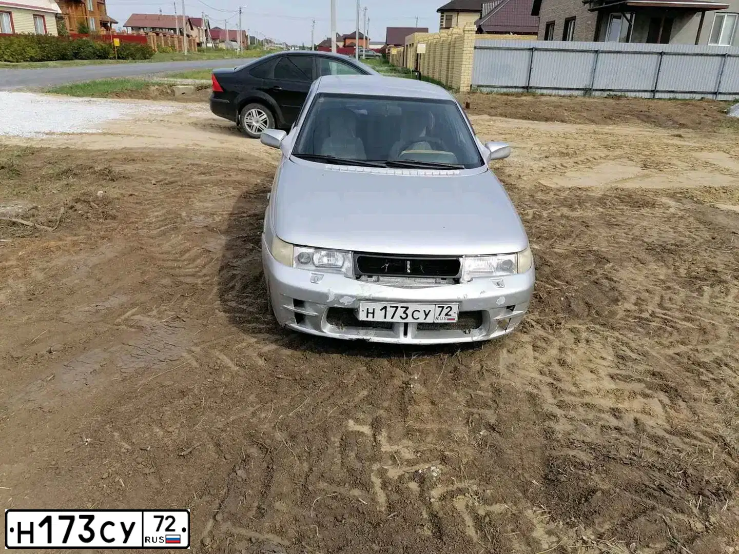 Фото автомобиля LADA 2110 LADA, 2002 — госномер Х047УС72. Цвет: СВЕТЛО СЕРЫЙ