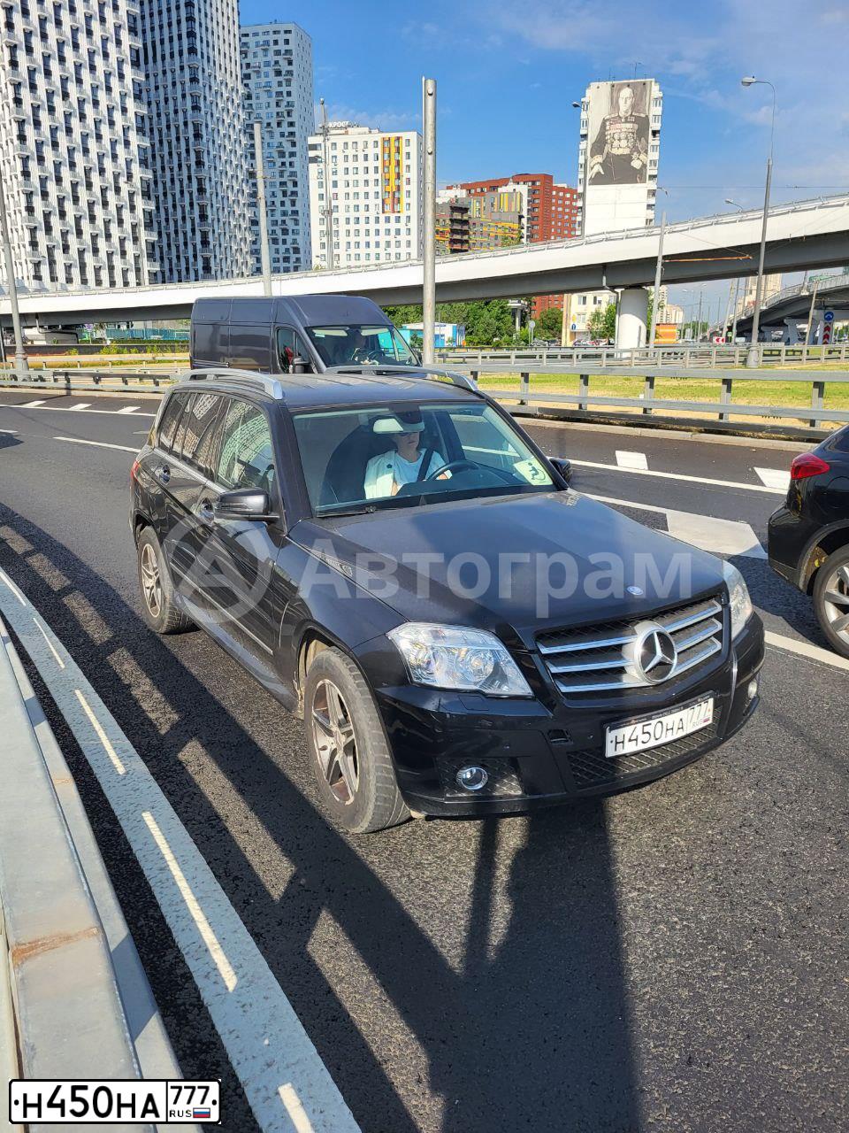 Фото автомобиля MERCEDES GLK-KLASSE, 2008 — госномер Н450НА777. Цвет: ЧЕРНЫЙ
