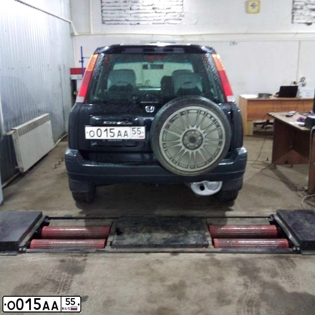 Фото автомобиля HONDA PILOT, 2008 — госномер У243КУ55. Цвет: СЕРЕБРИСТЫЙ