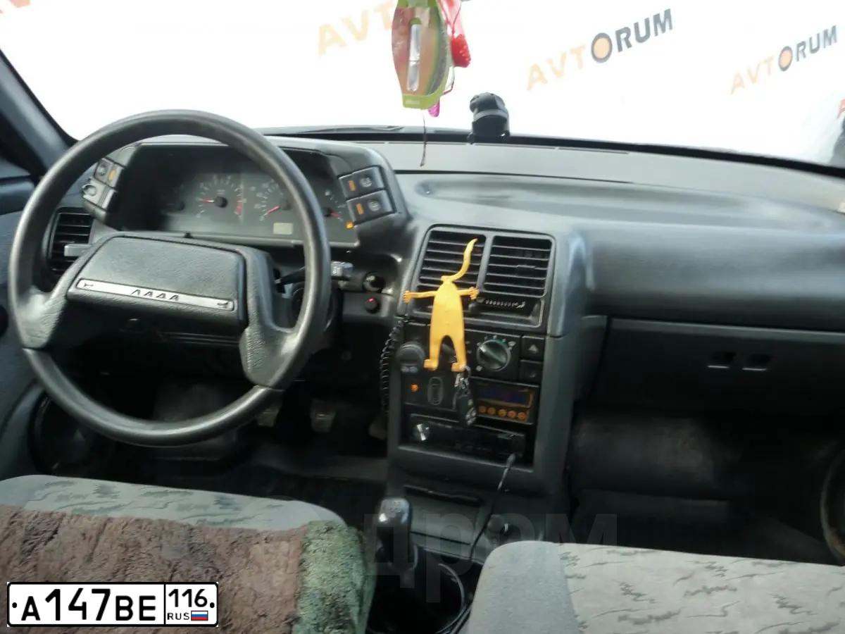 Фото автомобиля LADA 2110, 2006 — госномер М964ЕР716