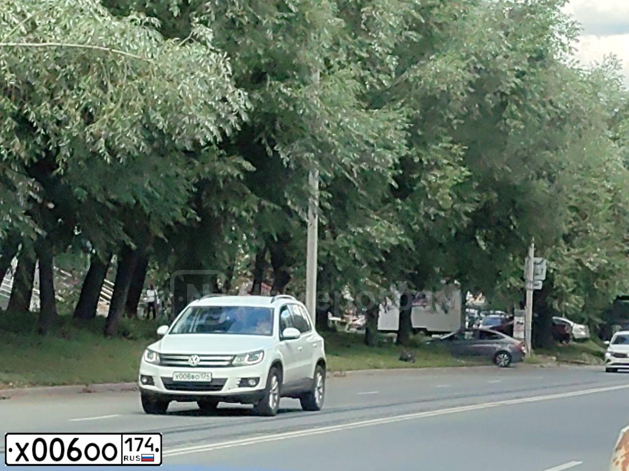 Фото автомобиля NISSAN WINGROAD, 2004 — госномер Х006ОО174