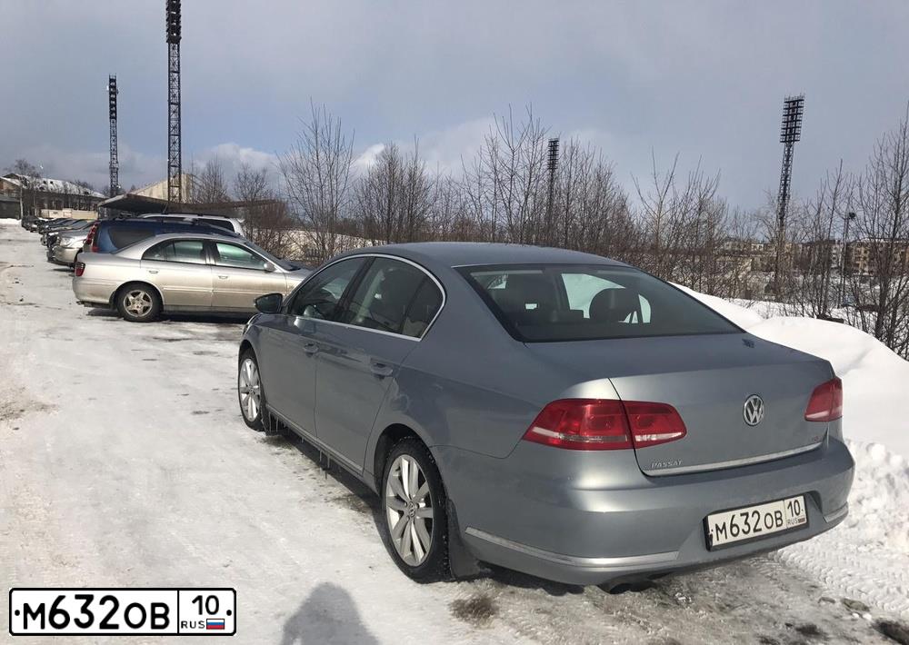 Фото автомобиля VOLKSWAGEN PASSAT, 2011 — госномер М632ОВ10. Цвет: Серо-голубой