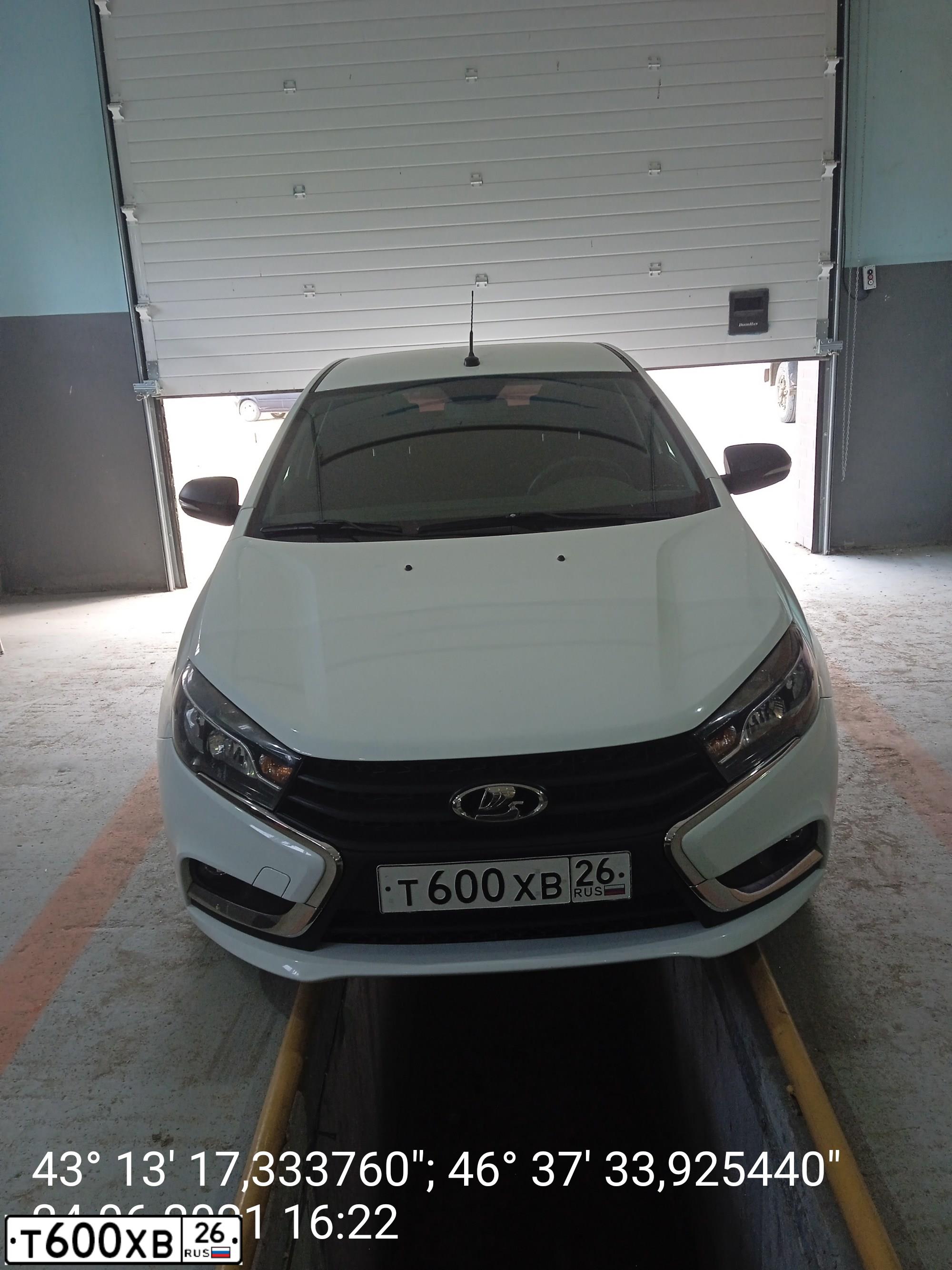 Фото автомобиля INFINITI G35, 2008 — госномер В109НУ126. Цвет: ЧЕРНЫЙ