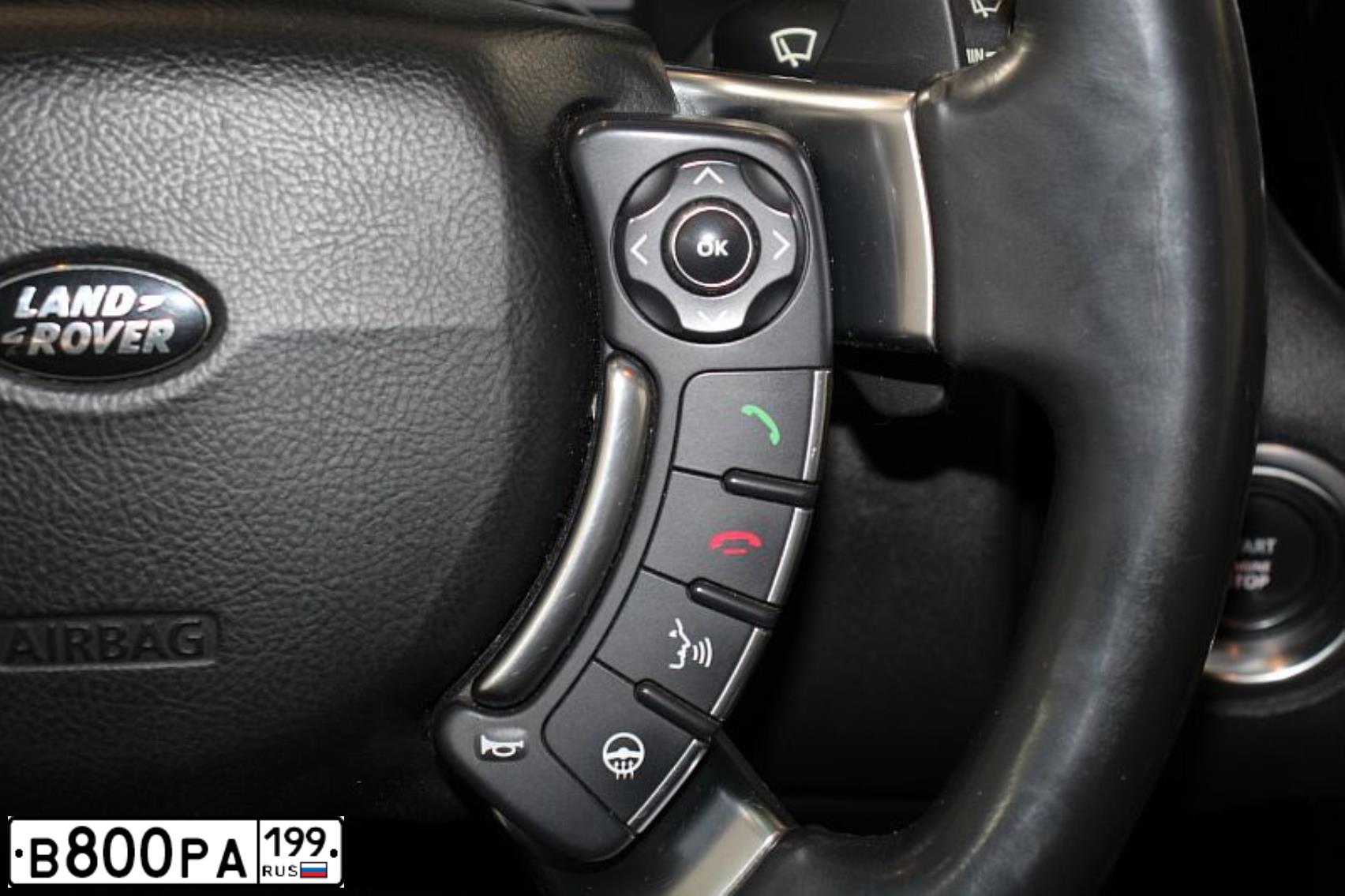 Фото автомобиля LAND ROVER RANGE ROVER, 2015 — госномер С202РХ196. Цвет: ЧЕРНЫЙ