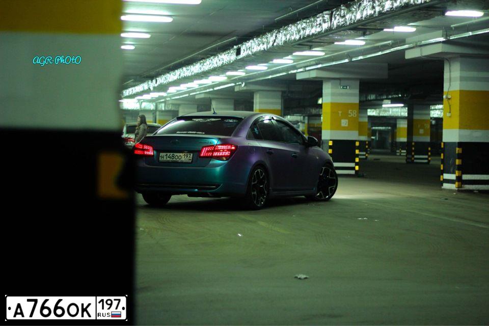 Фото автомобиля INFINITI I QX70 FX, 2005 — госномер В045ЕА777. Цвет: ЧЕРНЫЙ