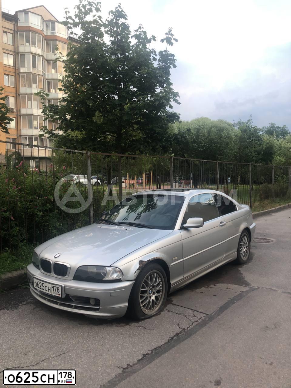 Фото автомобиля BMW SERIE 3, 2000 — госномер О625СН178. Цвет: Серебристый