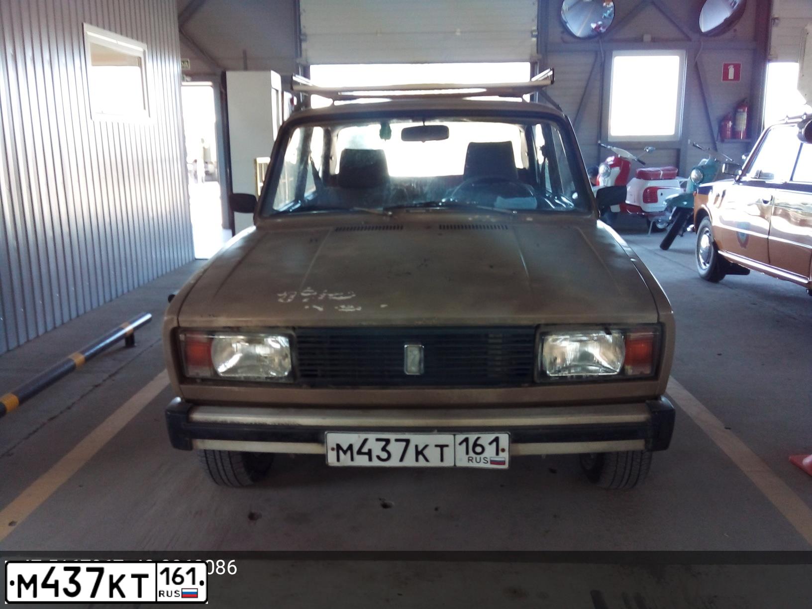 Фото автомобиля LADA 2105, 1986 — госномер М437КТ161. Цвет: КРАСНЫЙ
