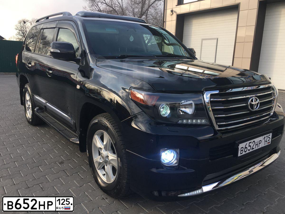 Фото автомобиля TOYOTA LANDCRUISER 200, 2008 — госномер В655РК27. Цвет: ЧЕРНЫЙ