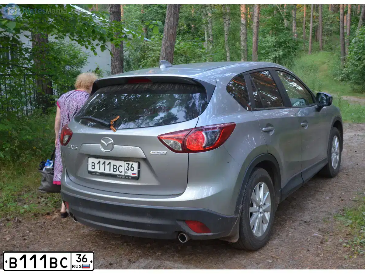 Фото автомобиля MAZDA CX-5, 2013 — госномер В111ВС36. Цвет: СЕРЕБРИСТЫЙ