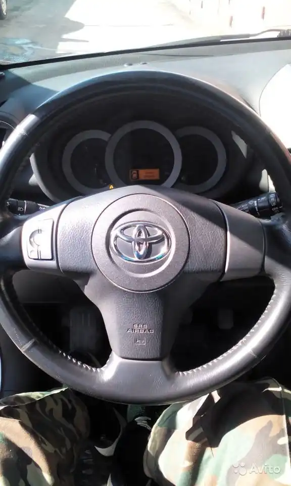 Фото автомобиля HONDA CIVIC, 2008 — госномер К976КМ46. Цвет: СЕРЕБРИСТЫЙ
