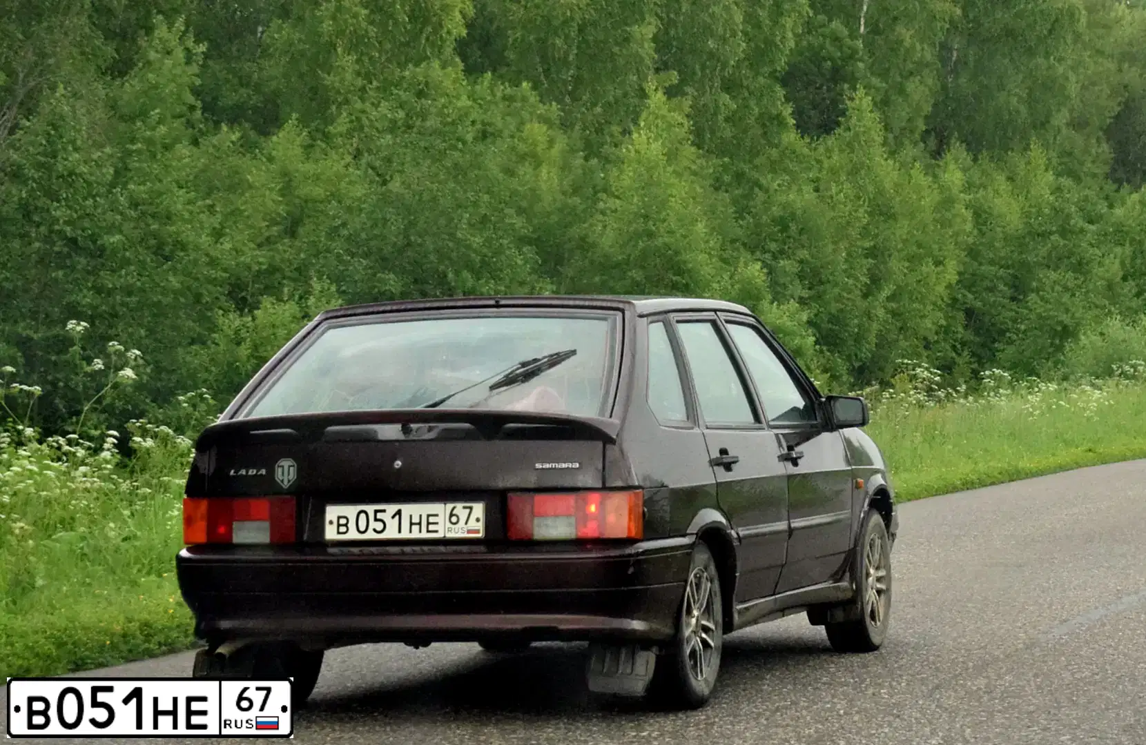 Фото автомобиля LADA 2114 SAMARA, 2012 — госномер О777ОХ40. Цвет: ТЕМНО-ВИШНЕВЫЙ