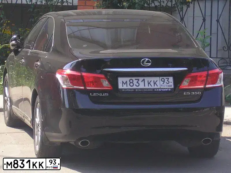 Фото автомобиля LEXUS ES, 2010 — госномер М831КК93. Цвет: ЧЕРНЫЙ