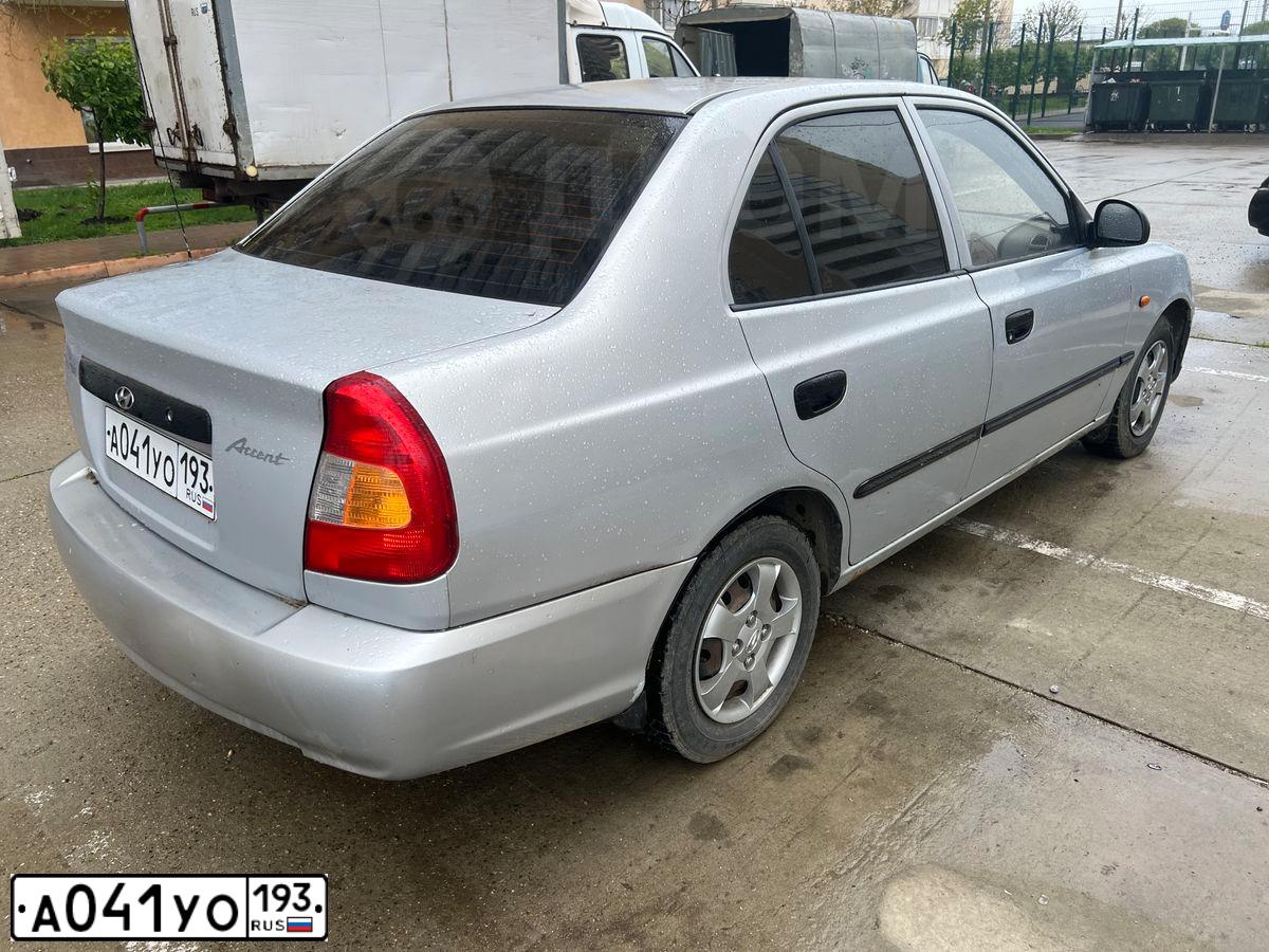 Фото автомобиля TAGAZ ACCENT, 2009 — госномер А041УО193. Цвет: Серебристый