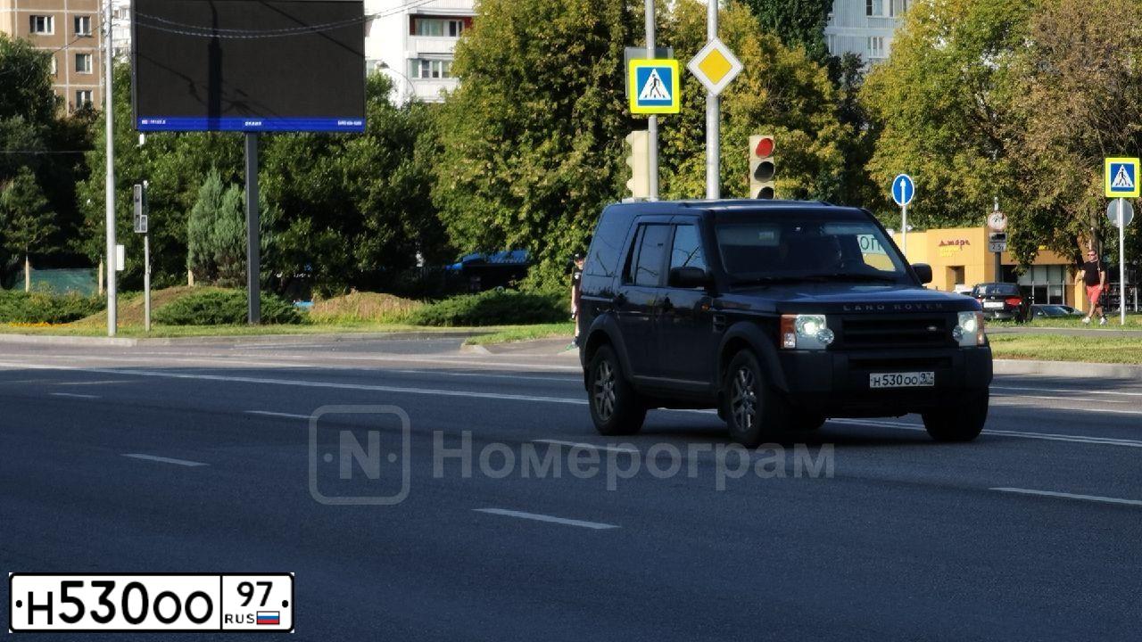 Фото автомобиля HYUNDAI TUCSON, 2005 — госномер Н530ОО97. Цвет: ЧЕРНЫЙ